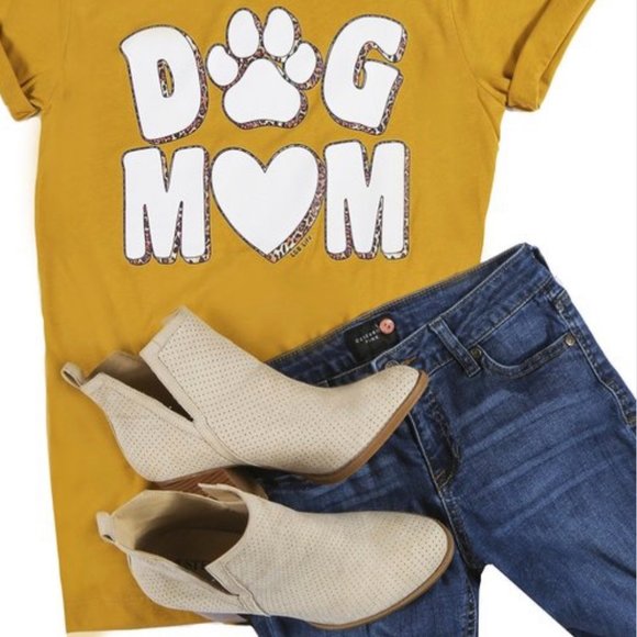 T Shirt Dog Mom Short Sleeve Round Neck Tee TP4069 - Picture 3 of 5